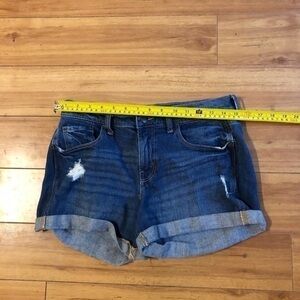 Old navy boyfriend blue jean shorts sz 6